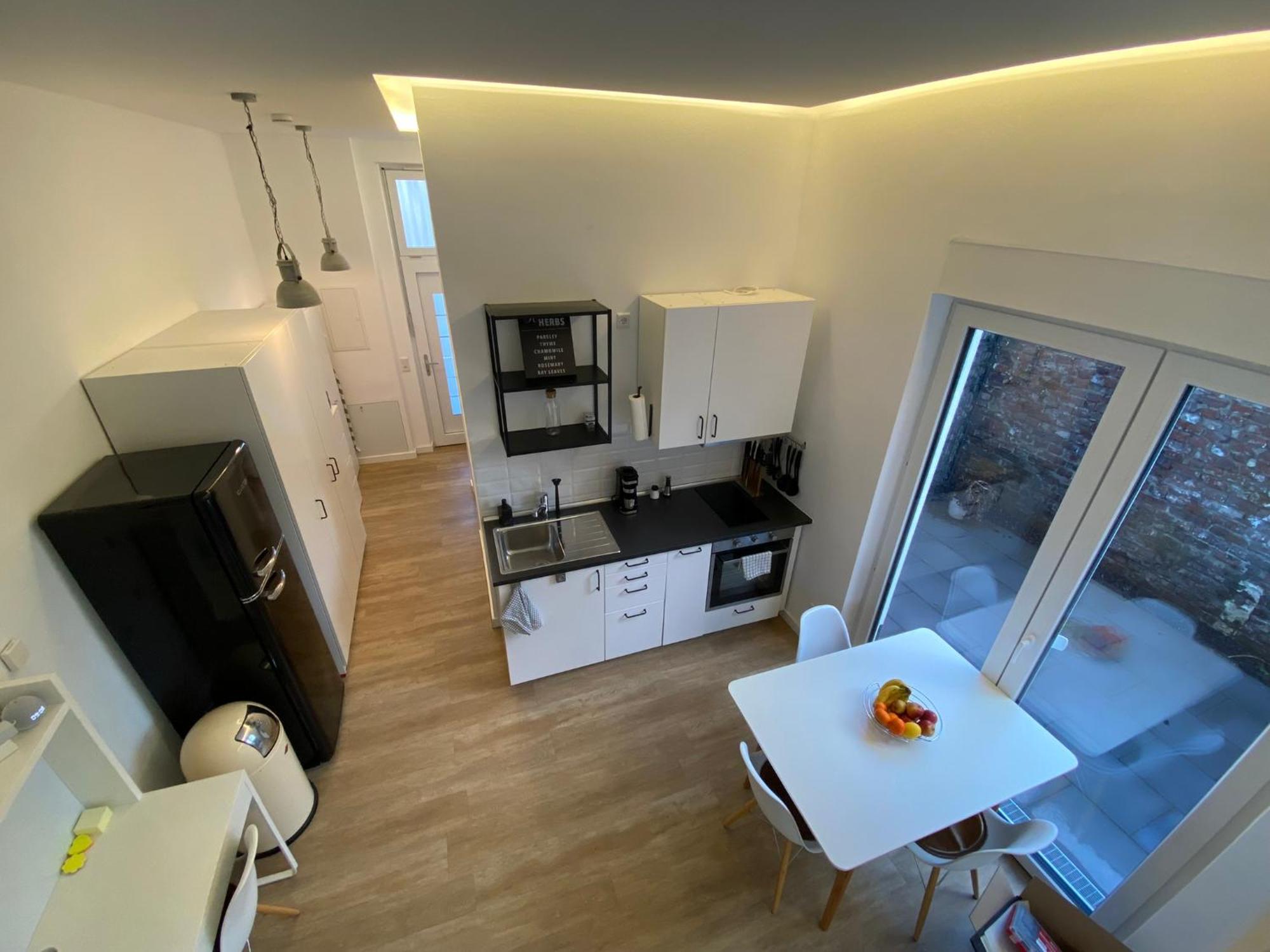 Schoene, Moderne Wohnung Mit Grosszuegiger Terasse Essen Buitenkant foto